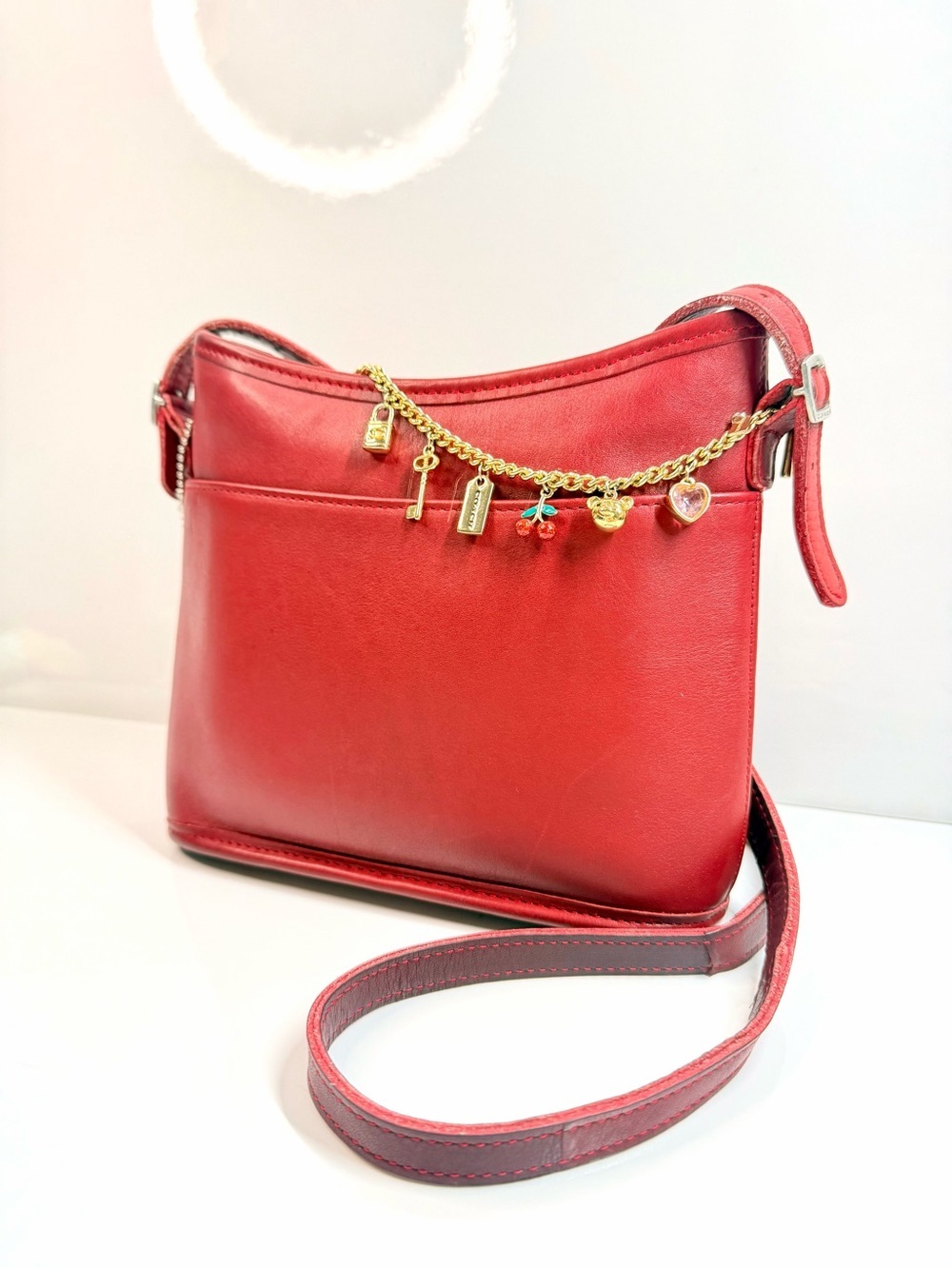 🍒 Vintage Coach USA Mambo Hobo Bag – Red 9062